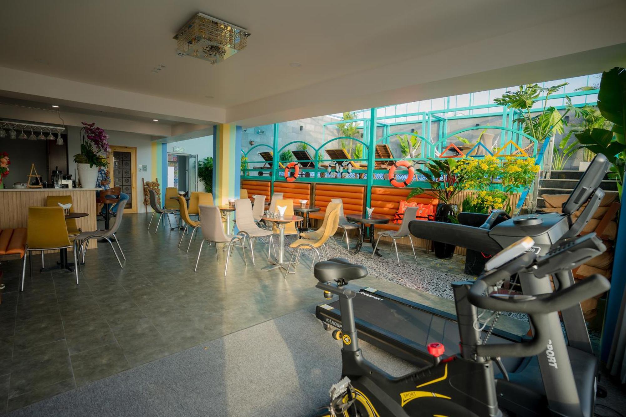 Dahlialand Saigon Hotel & Swimming Pool - Ben Thanh Market, District 1 Thành Pho Ho Chí Minh Esterno foto